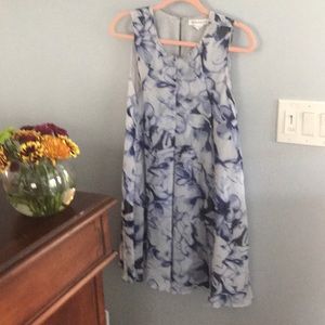 Light and breezy feminine dress